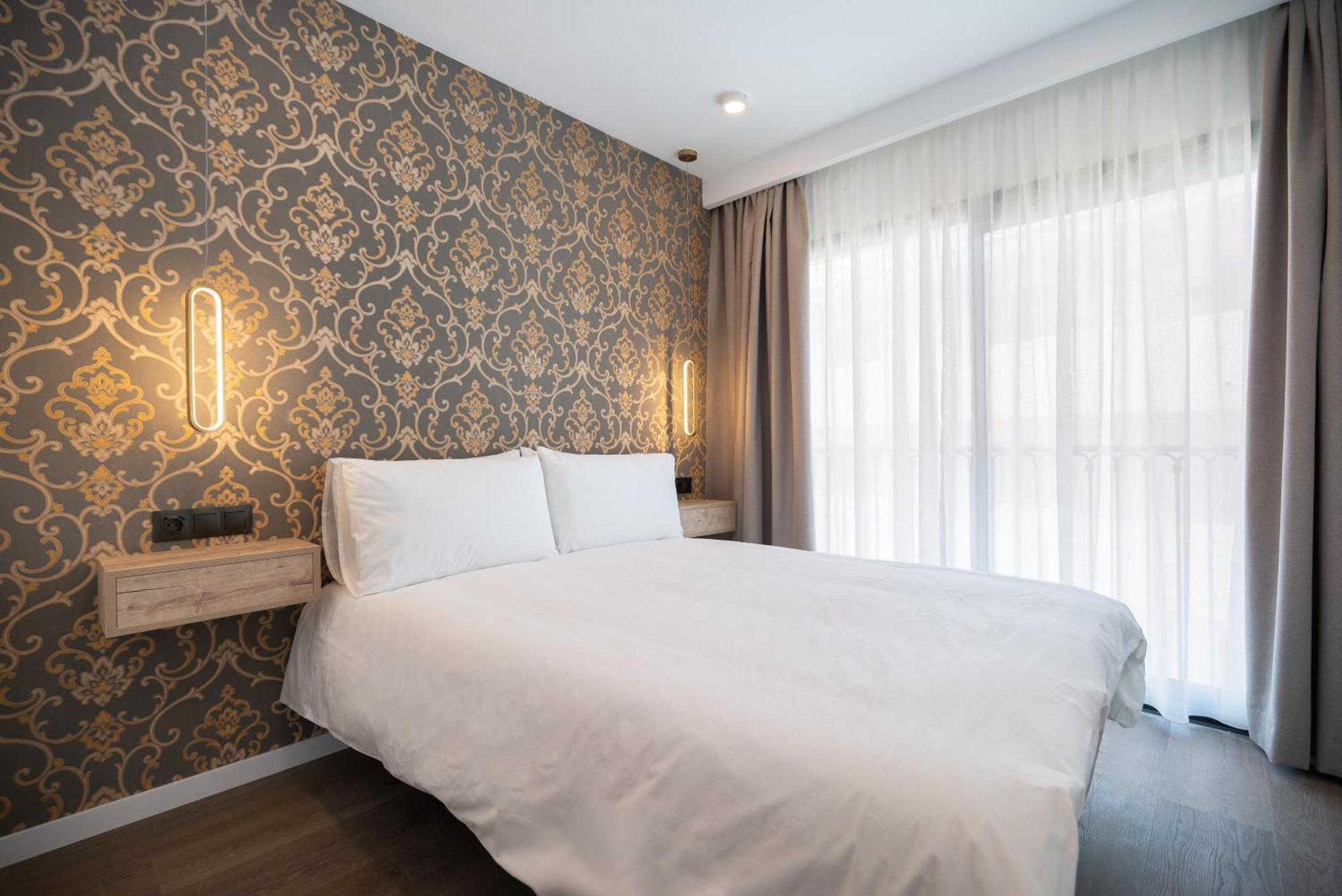 The Orange House Boutique Hotel And Upstairs Rooftop Bar Center Of La Cala De Mijas 100M From The Beach Exterior foto